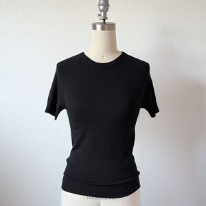 Mango Black Crew Neck Short Sleeve Lightweight Sweater Size Small